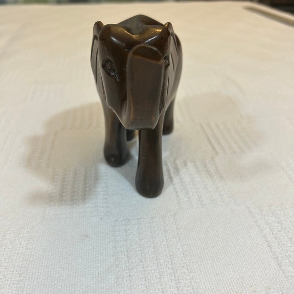 African Elephant Hand Carved Wooden Bahamas on Leg - Picture 4 of 8